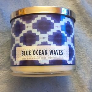 Blue Ocean Waves 3 Wick Candle